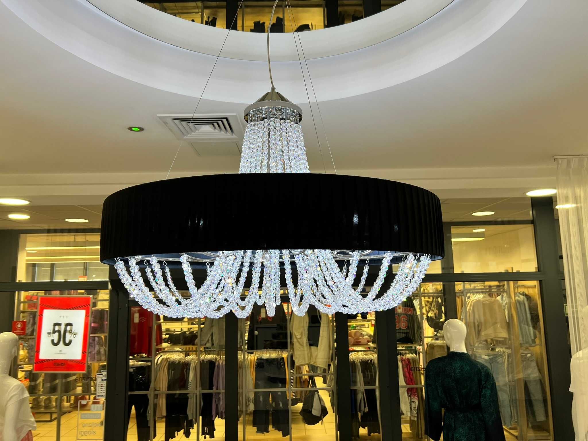 Elegancki Żyrandol z kryształkami