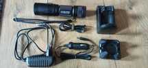Latarka Nitecore R40