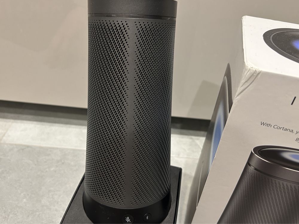Колонка Harman Kardon Invoke