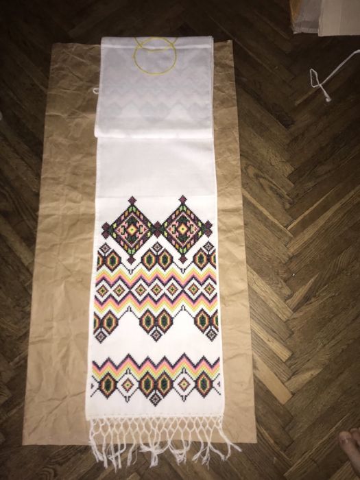 Весільний вишитий рушник