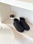 UGG CLASSIC ULTRA MINI owcza skóra r.36