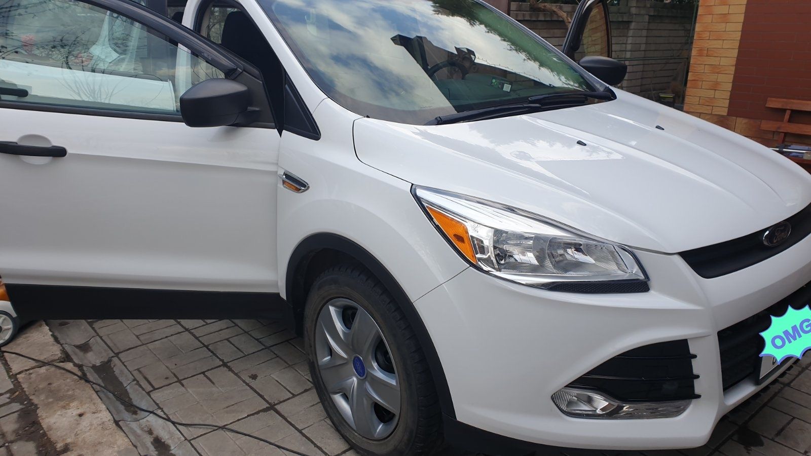 Ford escape 2.5  (Kuga) 2014