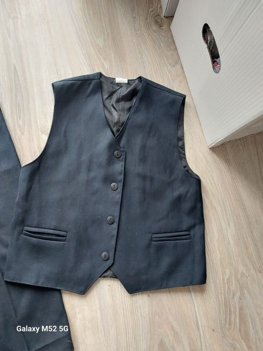 Spodnie garniturowe,  kamizelka r. 140