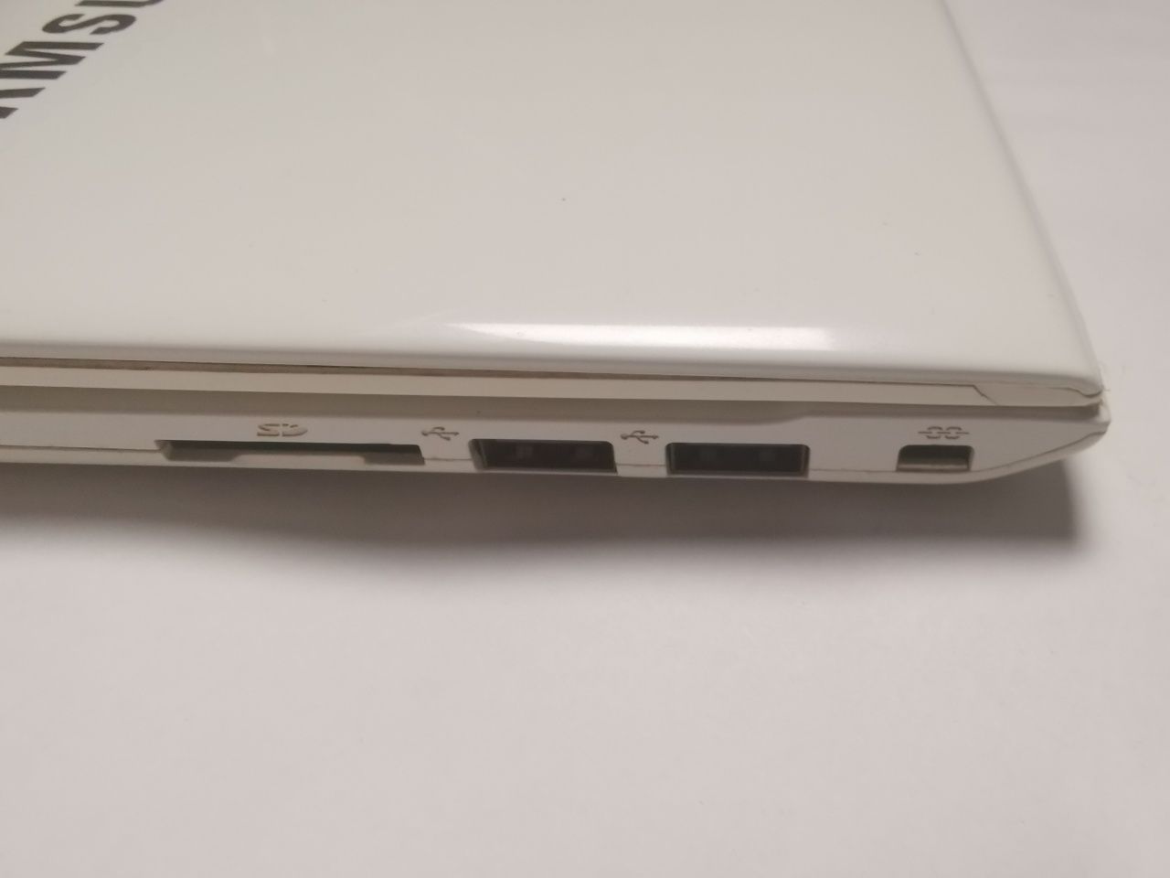 Laptop Samsung 370R5E 8 GB Ram 480 GB SSD