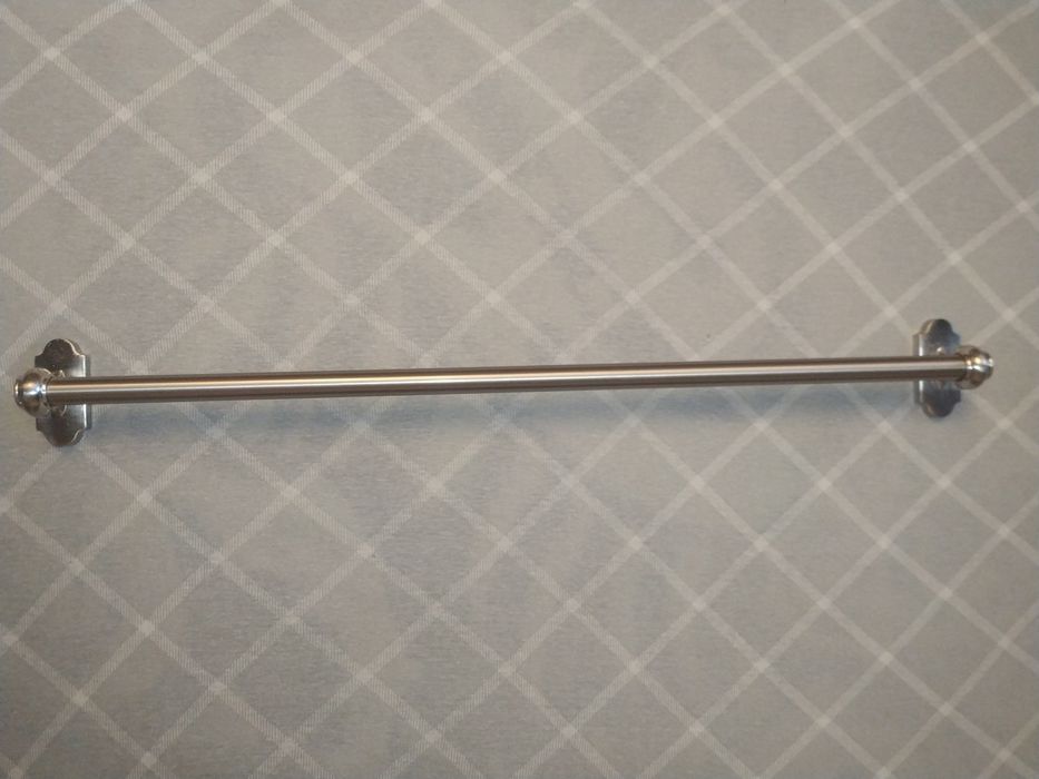 Wieszak łazienkowy metalowy Ikea