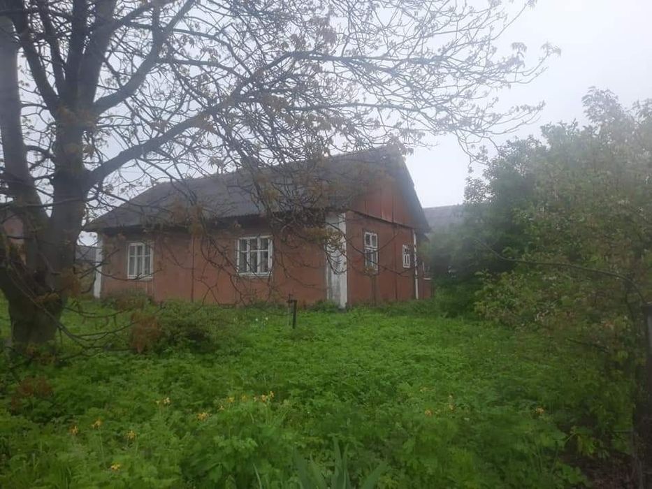 Продам будиночок поруч з містом Червоноград