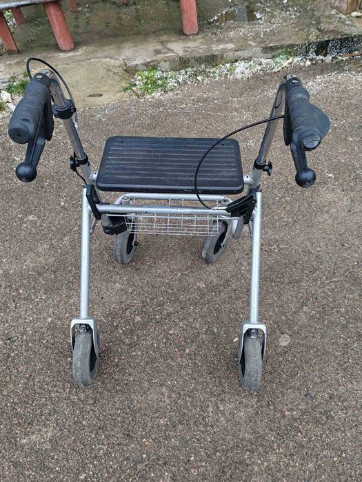 Ходулі на колесах з Німеччини