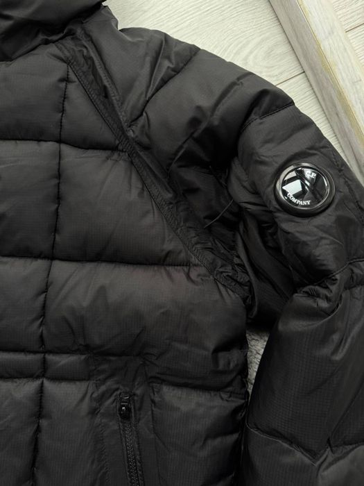 Пуховики CP company