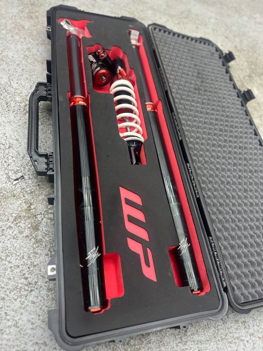 Komplet zawieszenie WP Xact PRO TC222 Limited Edition - TOP