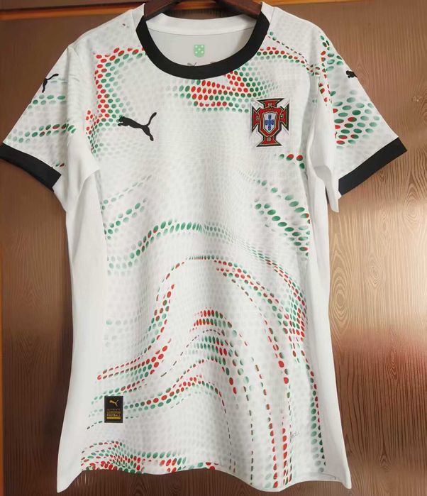 Camisolas seleção 20€