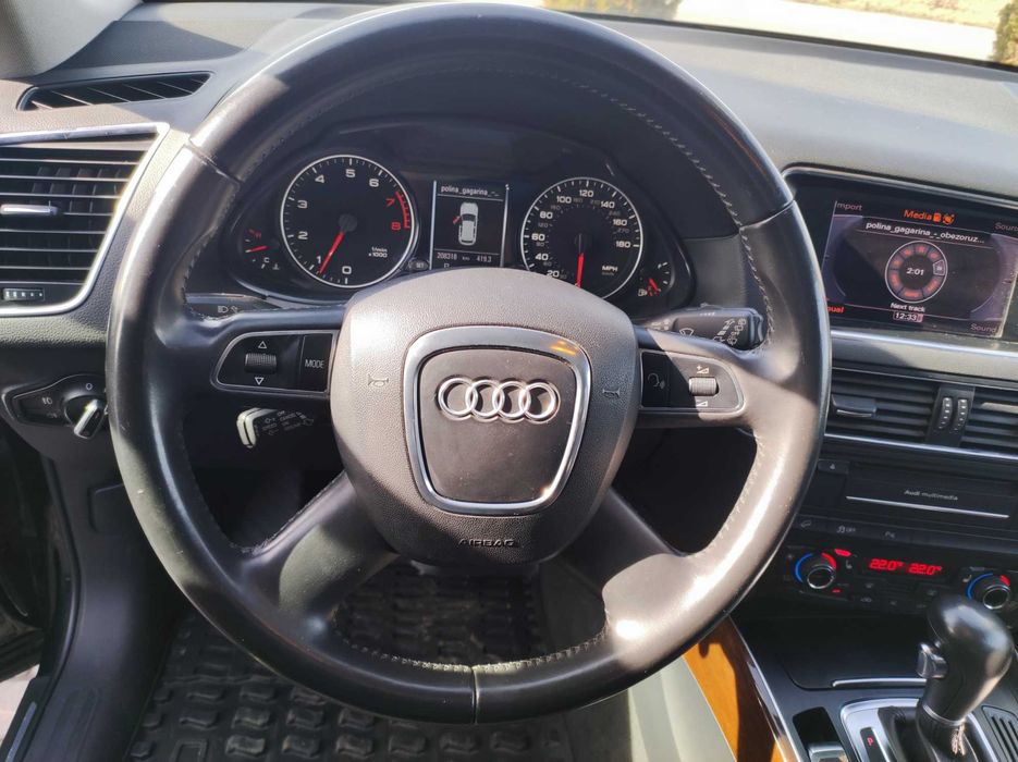 Продам AUDI Q5 Quattro 2012 рік