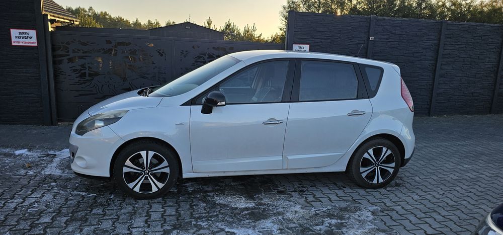 Renault Scenic 2012r 180tkm BIAŁA PERŁA Super Stan BOGATA OPCJA