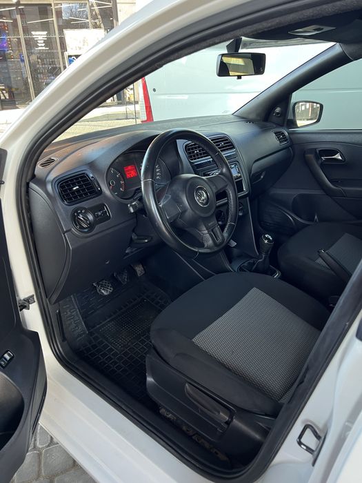 Аренда авто с правом выкупа! Volkswagen Polo 2012 газ!Фольксваген Поло