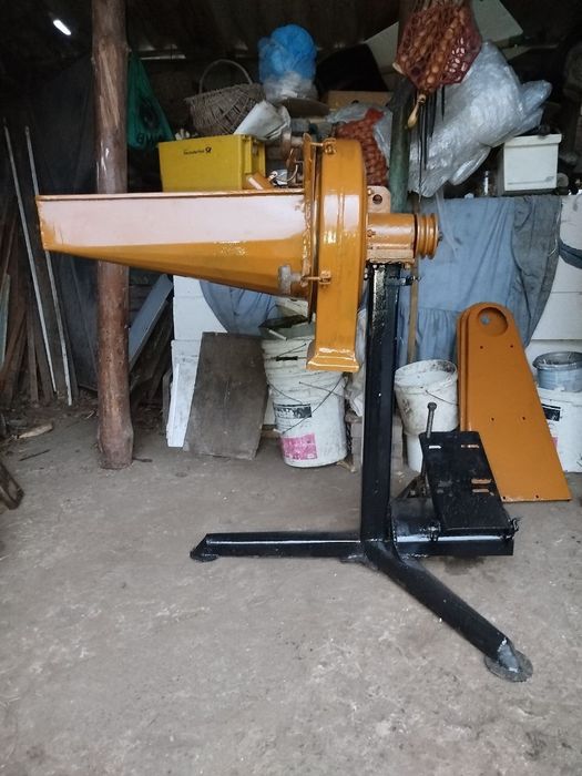 Млин Зерновий без мотора