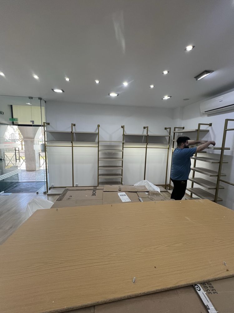 Mobiliario feito por medida para qualquer tipo de loja