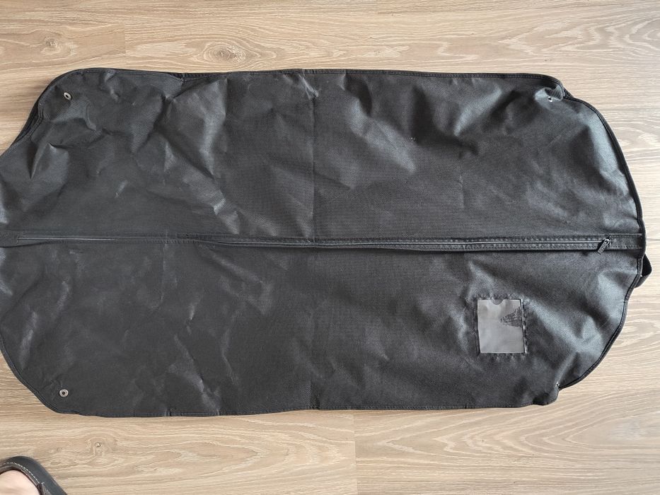 Hugo Boss пальто чоловіче, синього кольору , розмір 48 (М)