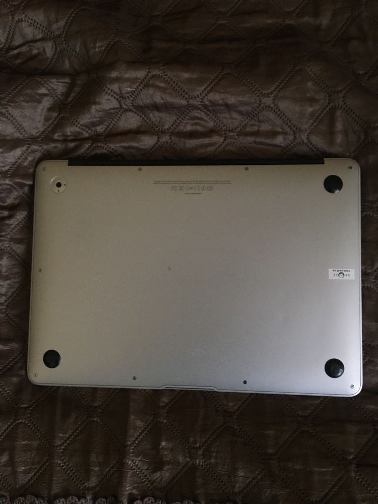 Ноутбук Apple MacBook Air 2010