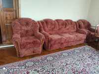 Продам диван з 2 м'якими кріслами