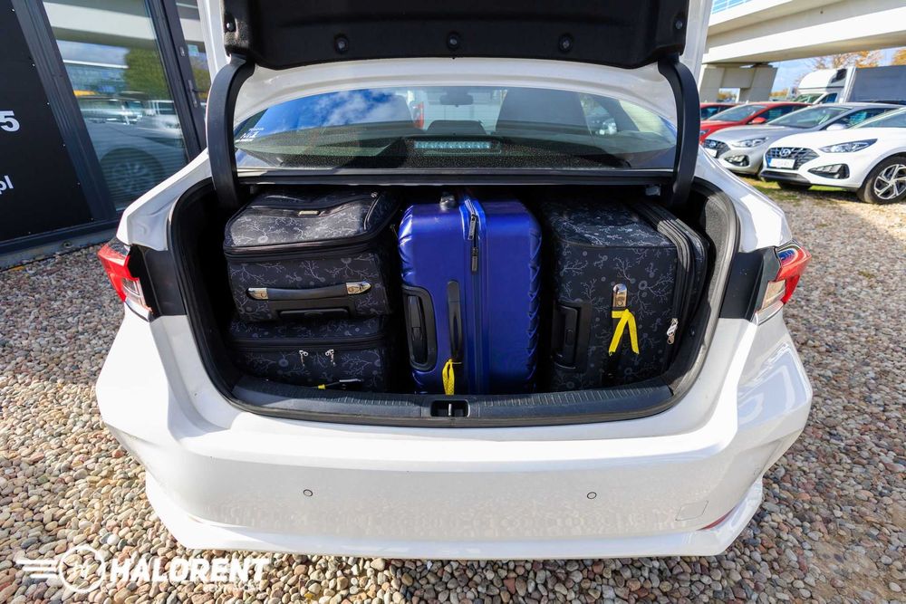 Toyota Corolla Automat Hybrid - wynajem Gdańsk / Lotnisko / Trójmiasto