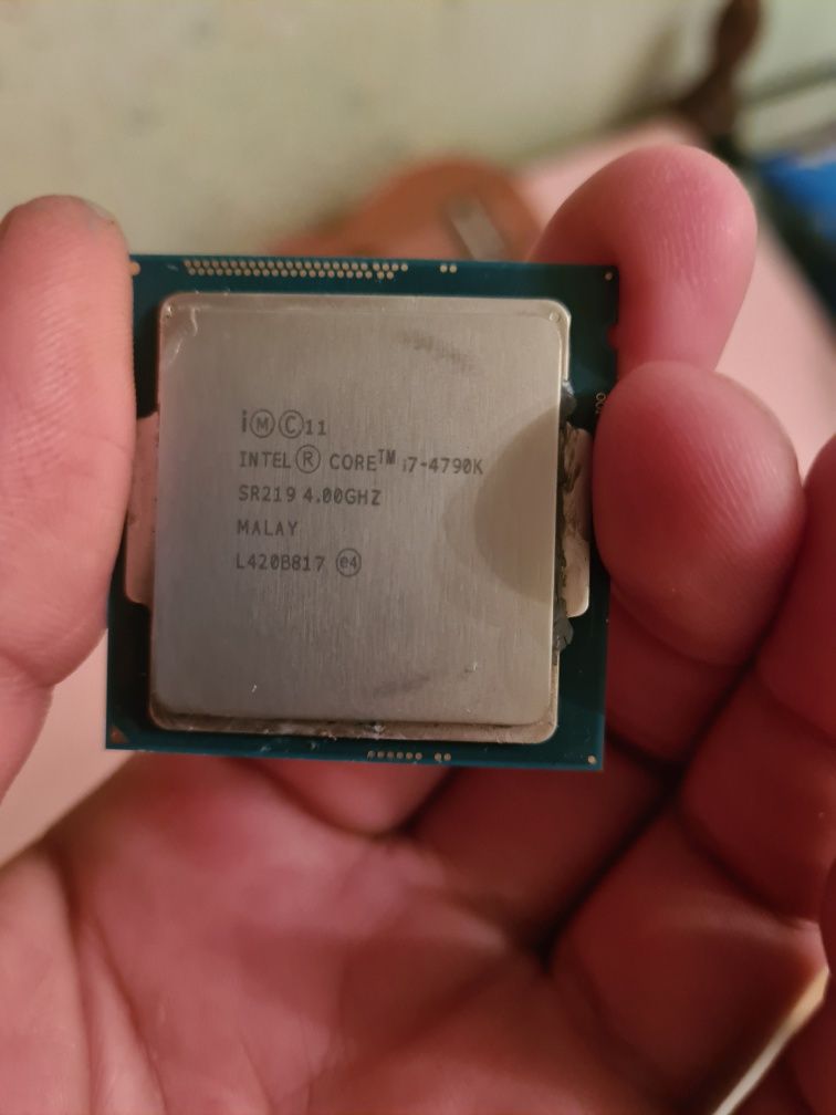 Процессор Intel core i7