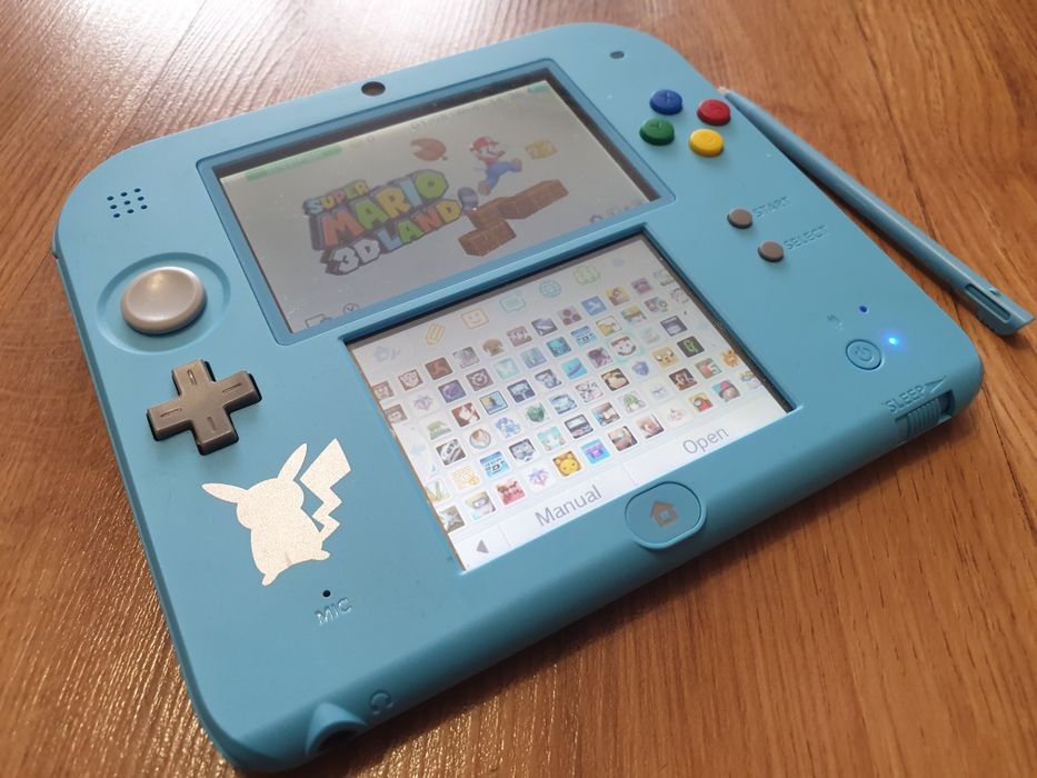 Nintendo 2ds konsola pokemon  piachu limitowana edycja