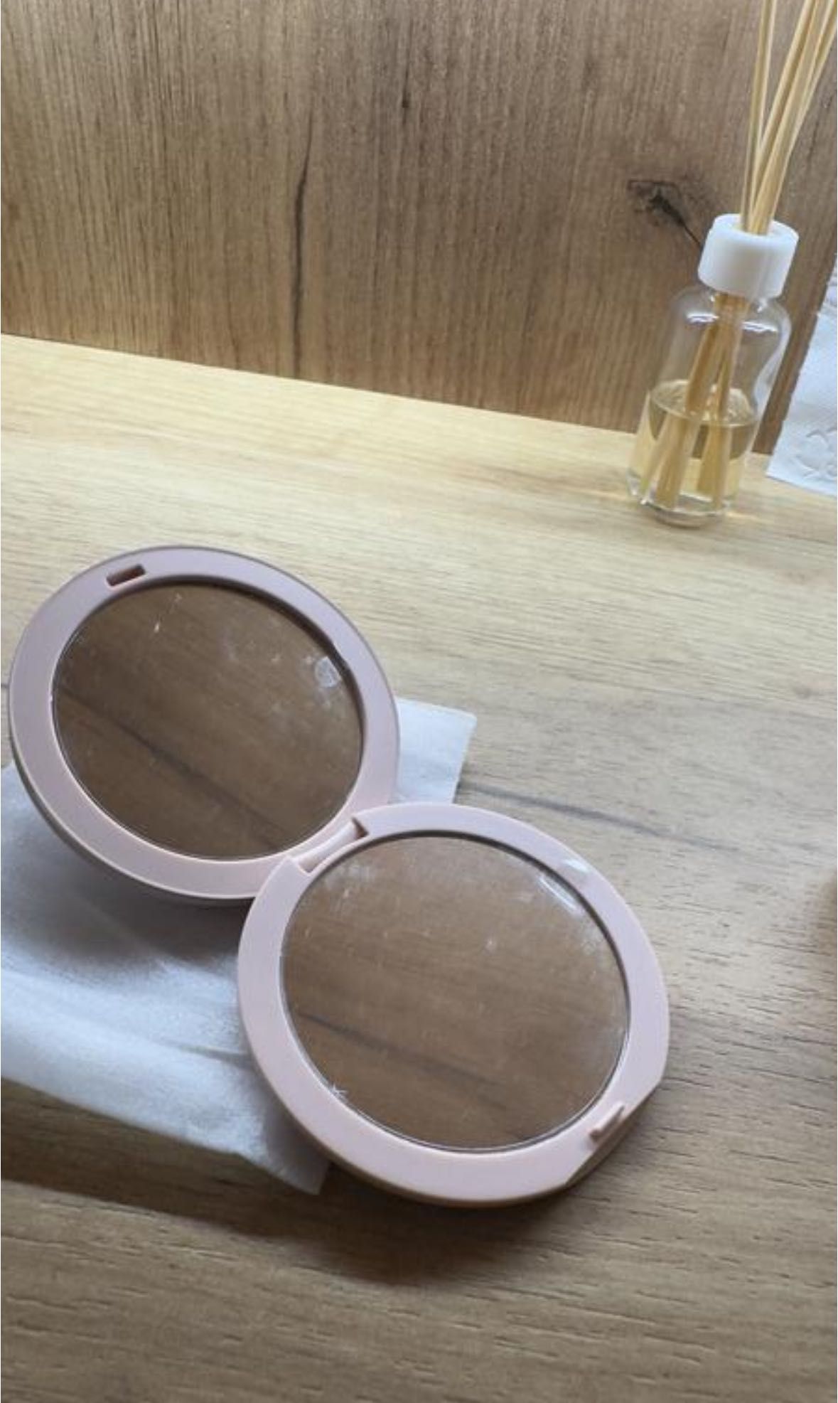 Дзеркало dior рожеве