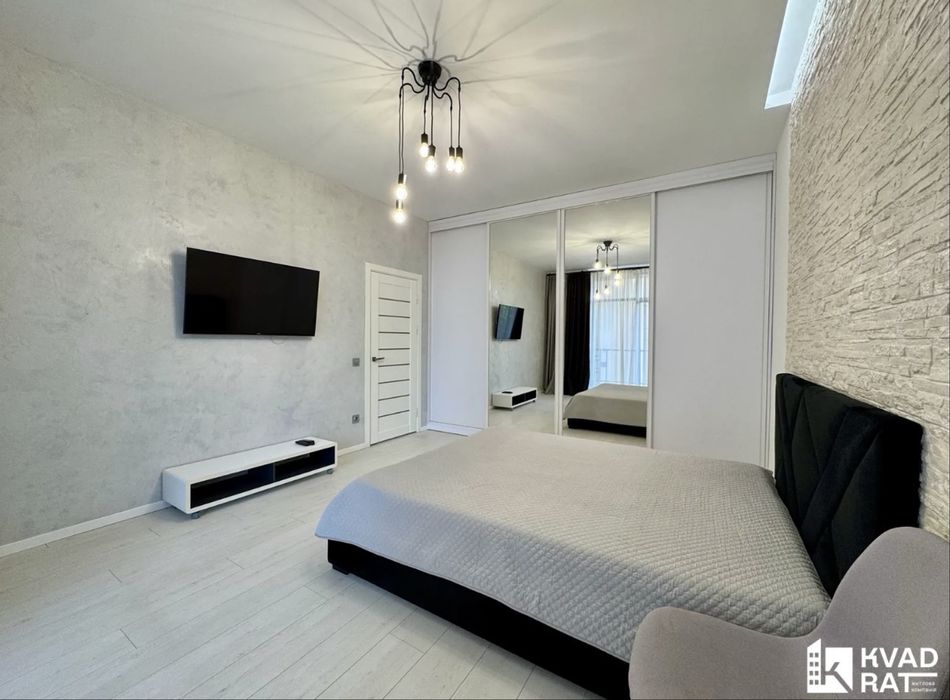 Оренда 1кім +кухня студія ЖК Royal Hall біля парку Шевченка