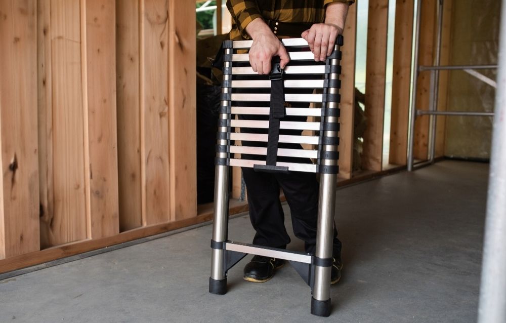 Драбина телескопічна BAULICH 11 сходинок  / Лестница 3.2м