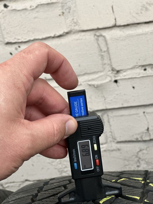 Bridgestone Blizzak lm005 99Н 225/60 r17 6.9-6мм 2023рік