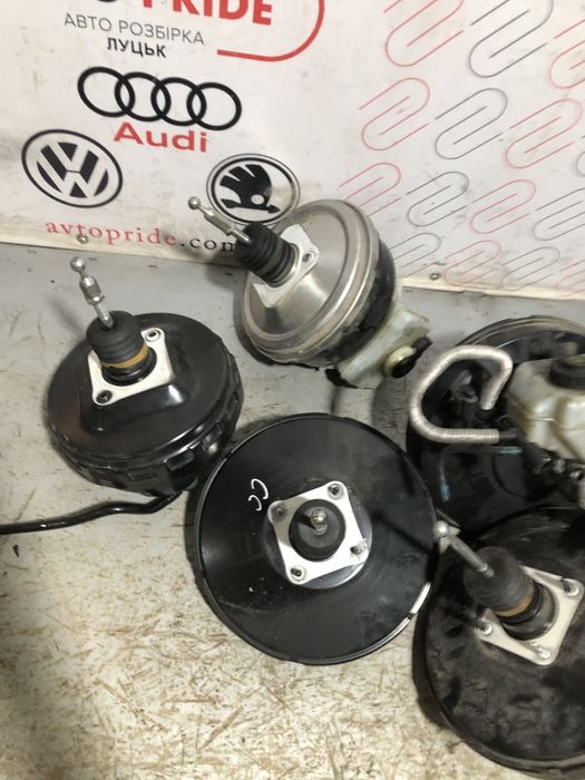 Вакуумный усилитель тормозов Volkswagen Skoda Audi