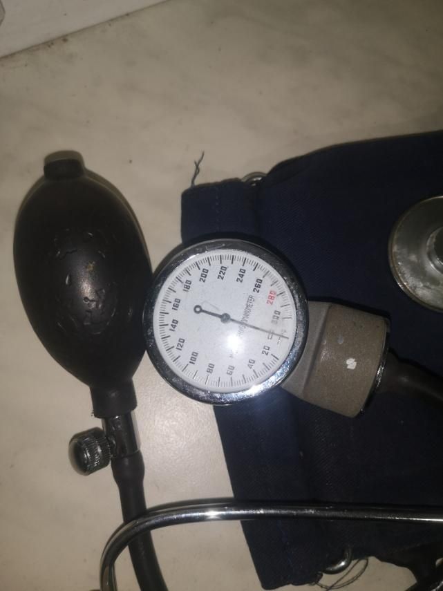 Тонометр вимірювання тиску