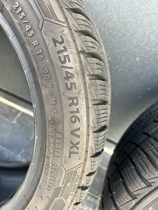 Opony zimowe Barum Polaris 5 215/45 R16 V XL