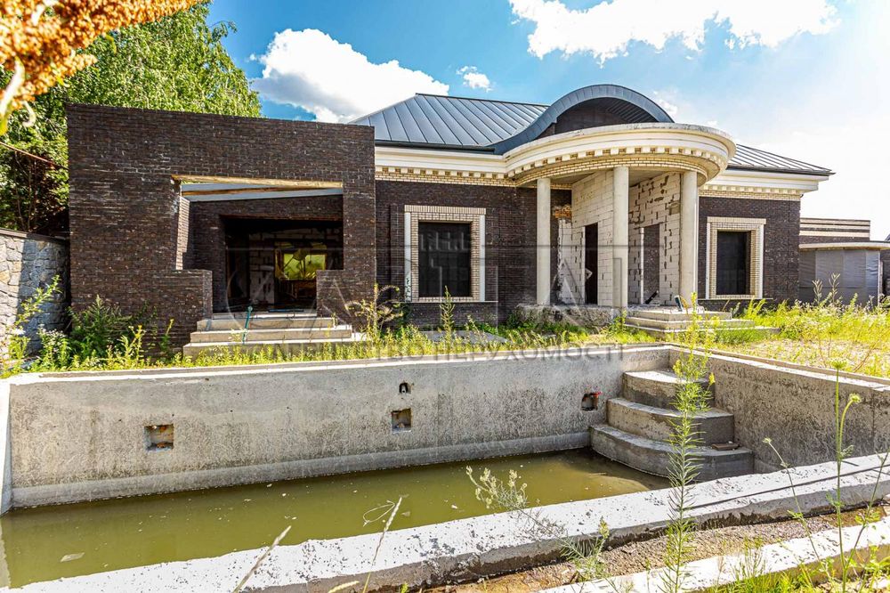 Продажа 2-этажного дома в Киеве, КГ «Коник», Голосеевский р-н