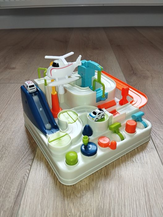 Zabawka interaktywna samochodowy tor przeszkód