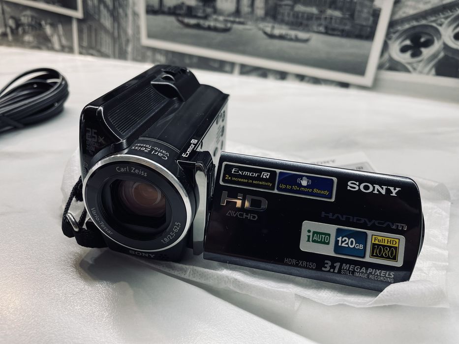Відеокамера Sony HDR-XR150 нова сенсорний поворотний екран