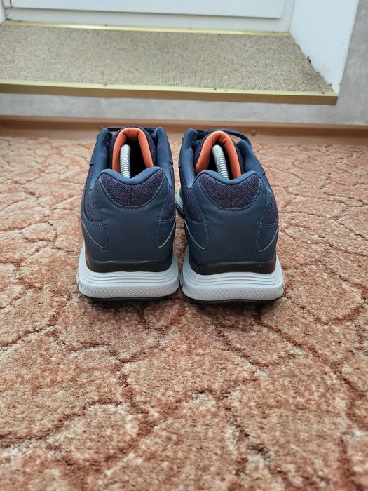 Оригинальные мужские кроссовки Skechers