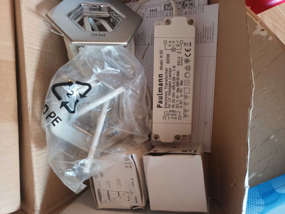 Oczka halogenowe sufitowe 3szt NOWE