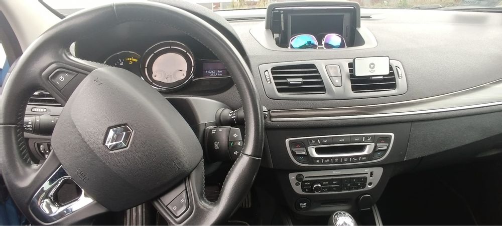 Renault Megane 1,5dCi 110KM Limited, mały przebieg