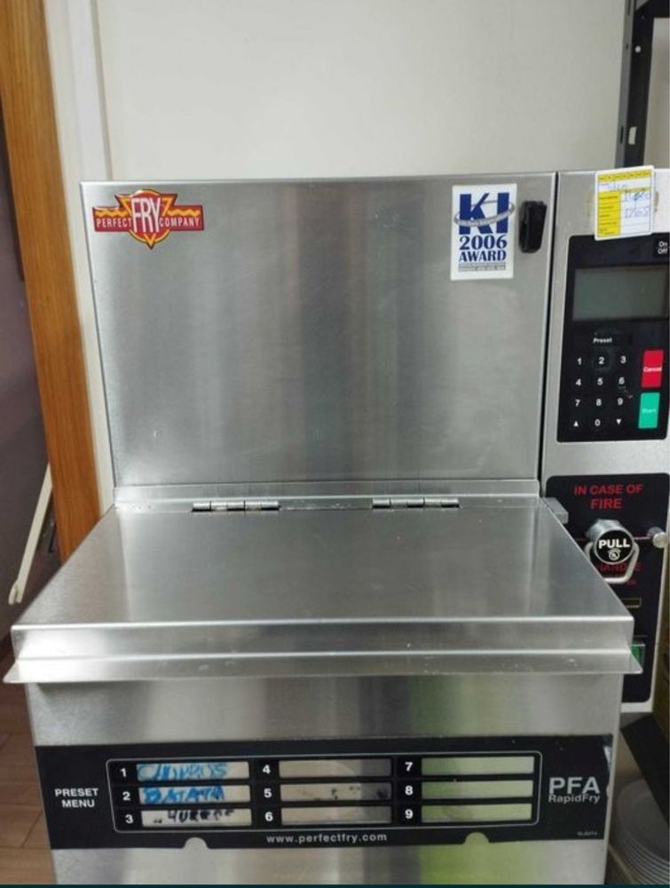 Feitadeira Perfect Fry PFA 7200 automatica