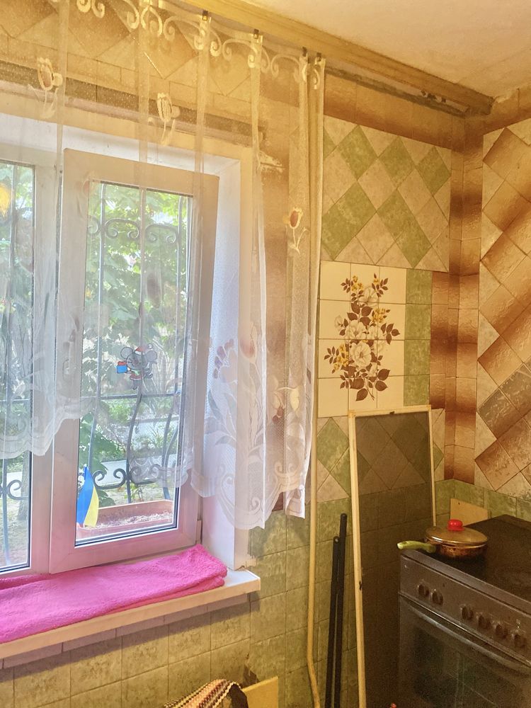 Продаж 3 кімнатна Лифаря 8а