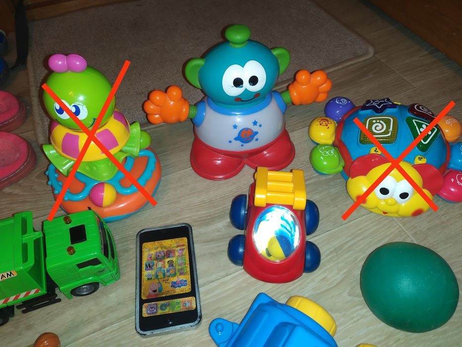 Игрушки пирамидка сортер машина