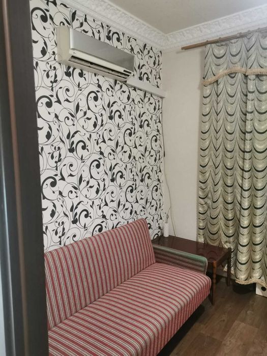 Здам кімнату у гуртожитку в центрі міста