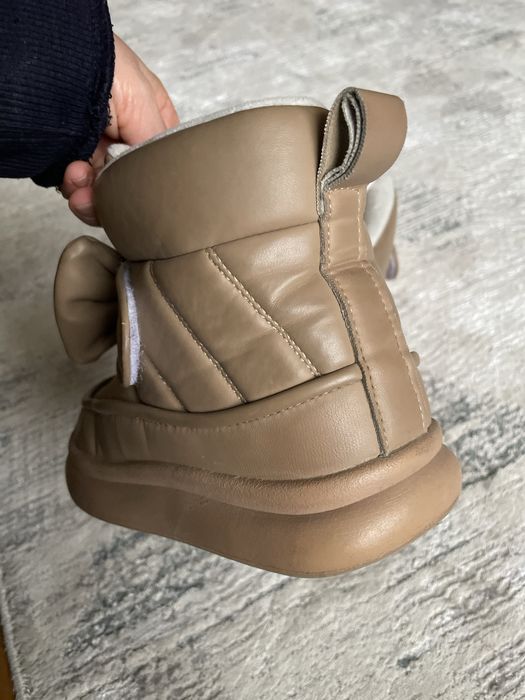 Взуття зимове для дівчинки