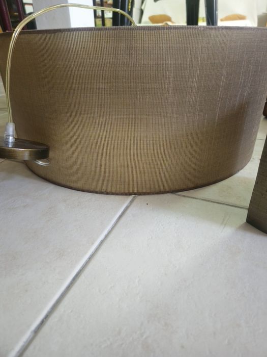 Conjunto de candeeiros usados