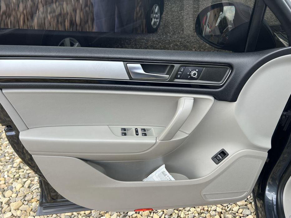 Таврек на спружинах в дуже гарному стані