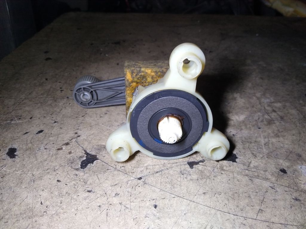Mechanizm szyby przód prawy manualny VW T5 oryginał