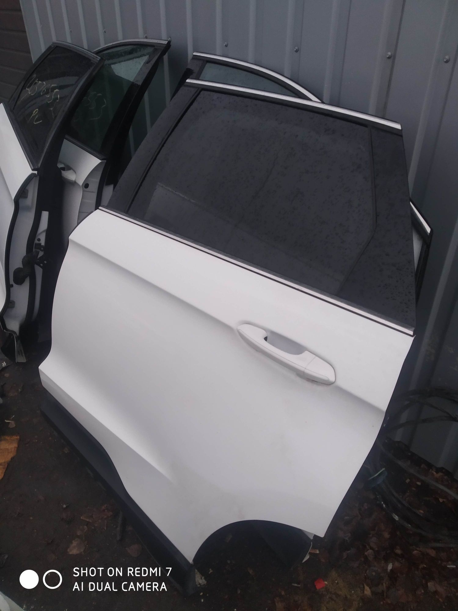 ford edge USA 2015-20 рік праві задні двері фарба в асортименті