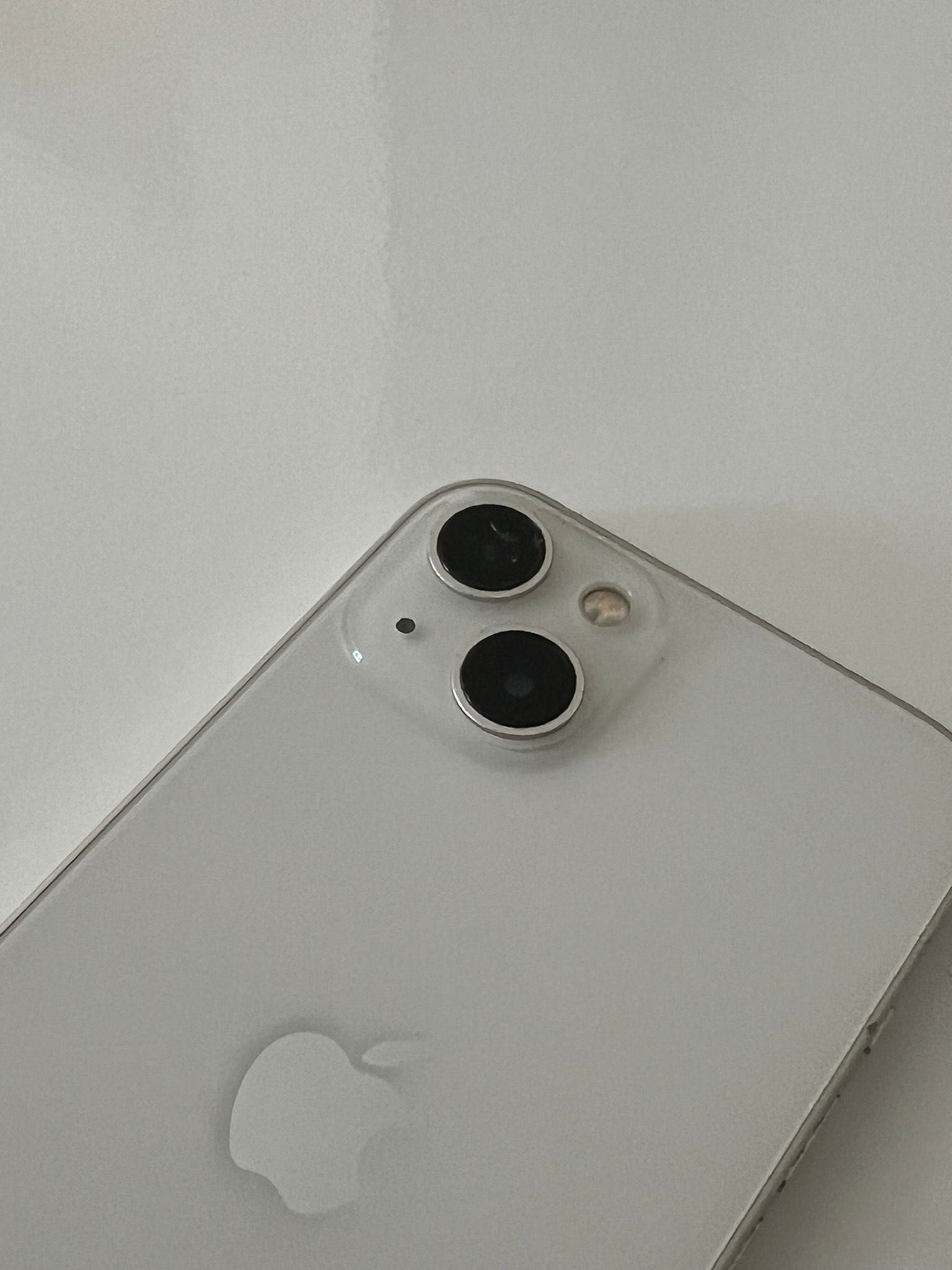 iPhone 13 - Bom Estado