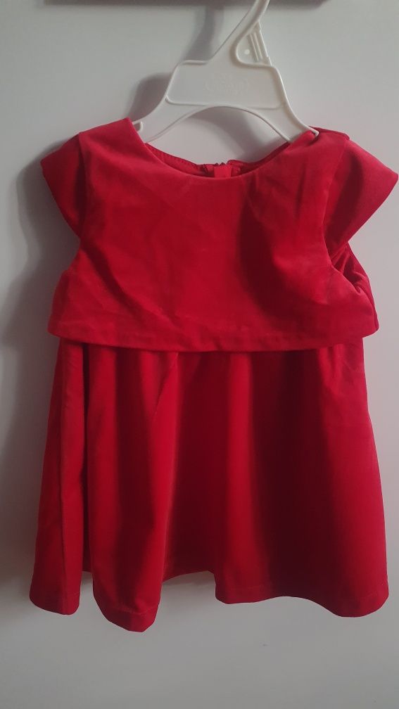 Świąteczna czerwona sukienka 74