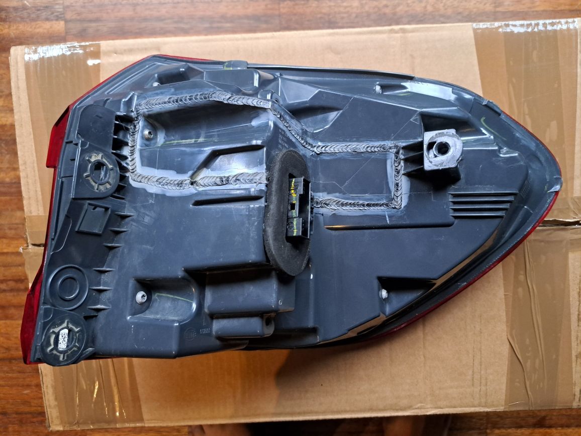 Lampa lewy tyl BMW X3 G01